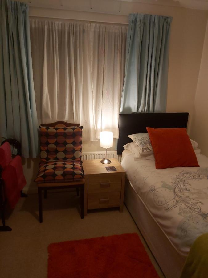 Homely Haven, 던펌린 외부 사진